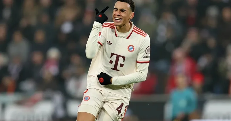 Bavariya nın futbolçusu Ronaldunun uğurunu təkrarladı