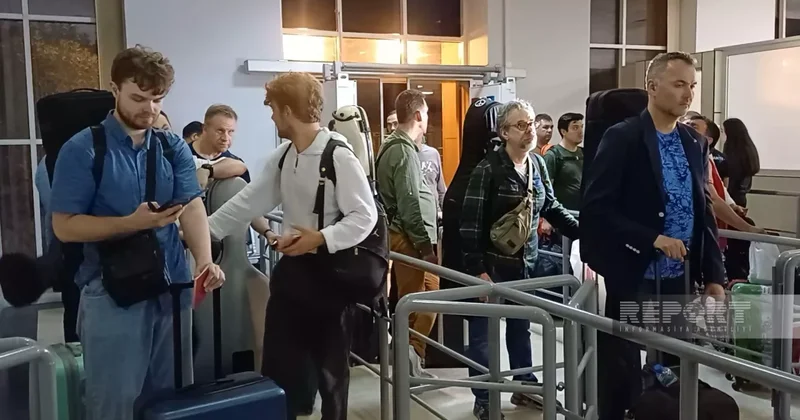 В Азербайджан из Ирана эвакуированы граждане Португалии, Филиппин и Финляндии
