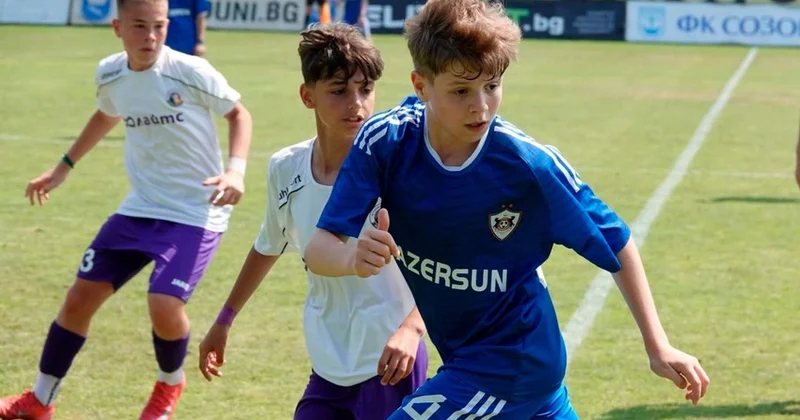 “Qarabağ” Bolqarıstanda keçirilən beynəlxalq turnirin qalibi olub