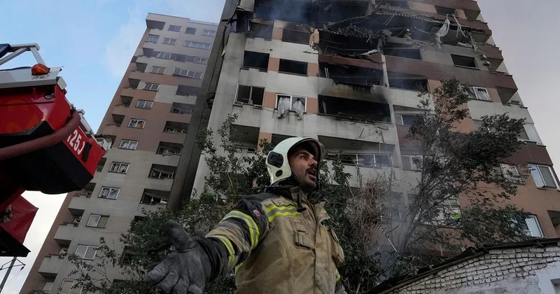 KİV: İran İsrailə güclü zərbələr endirməyə hazırlaşır