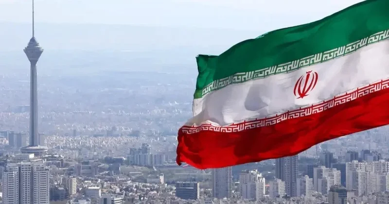 İsrail: Tehran Dövlət Televiziyası və hərbi obyektlərin yerləşdiyi binalarda sakinlər evlərini tərk etsin