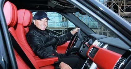 Hacı İbrahim Nehrəmlinin təzə biznesi: 110 milyard dollar hara, 10 manat hara? (FOTO)