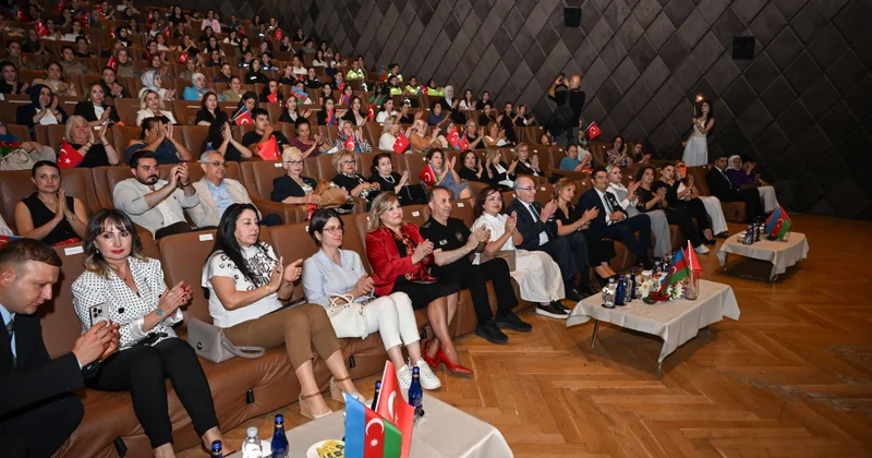 Türkiyənin Adana şəhərində Qarabağ müharibəsi qəhrəmanlarından bəhs edən “Köhnə çamadanlar” filmi nümayiş etdirilib