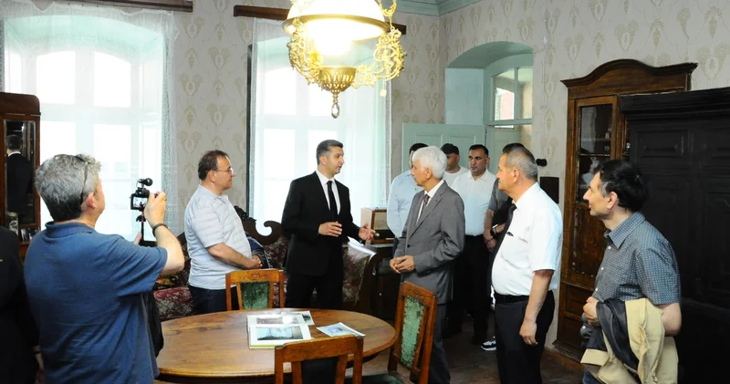 В Гёйгёле открылась уникальная фотовыставка