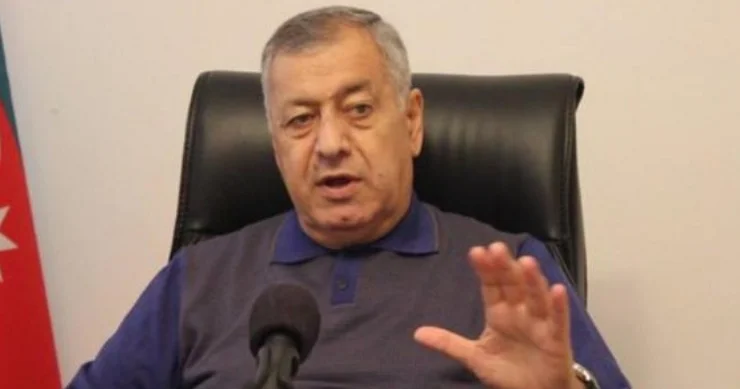 Vahid Əhmədov: “Rayonlarda iri istehsal və sənaye müəssisələrinin yaradılması həm məşğulluğun artmasına, həm də qeyri neft sektorunun inkişafına ciddi töhfə verə bilər”