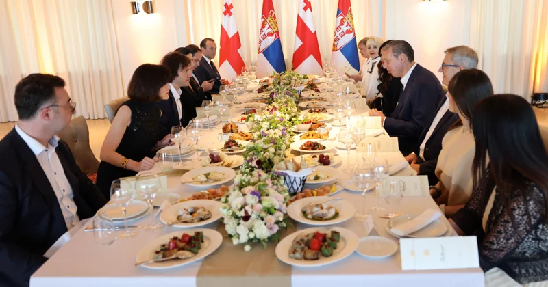 Serbiya Gürcüstanda səfirlik açacaq