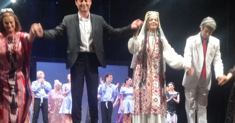 Dünya həmişə sevənlərin olub