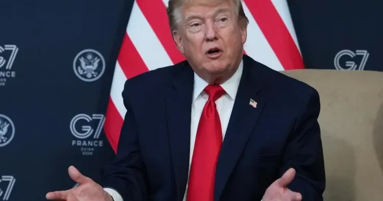 Donald Tramp Obamanın Ukraynaya silah göndərməsini tənqid etdi