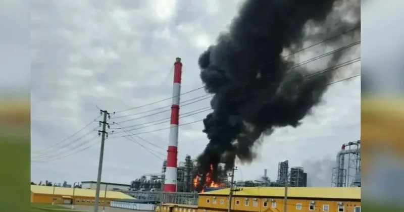 После атаки БПЛА остановлен один из ключевых нефтеперерабатывающих заводов России