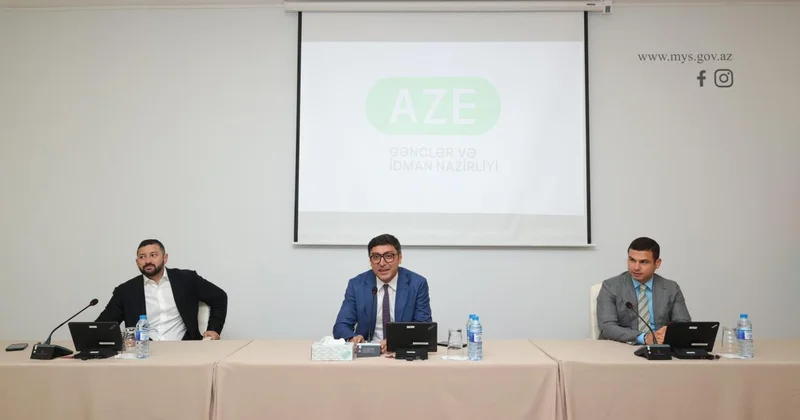 Nazir və Orxan Məmmədov çempion komanda ilə görüşdü