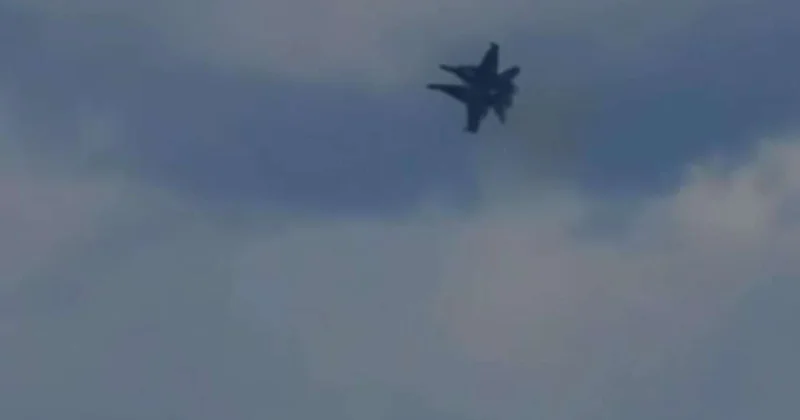 ABŞ nin bombardmançı təyyarəsi qəzaya uğradı: 8 ekipaj üzvünün taleyi bilinmir VİDEO