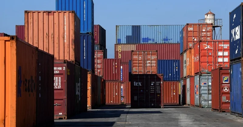 Azərbaycanın ixracı 27% artıb