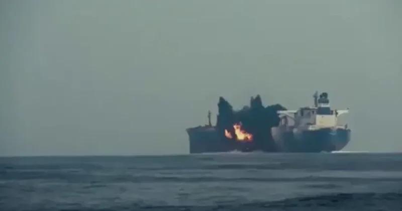 Yəmən sahillərində tanker qumbaraatanla atəşə tutulub