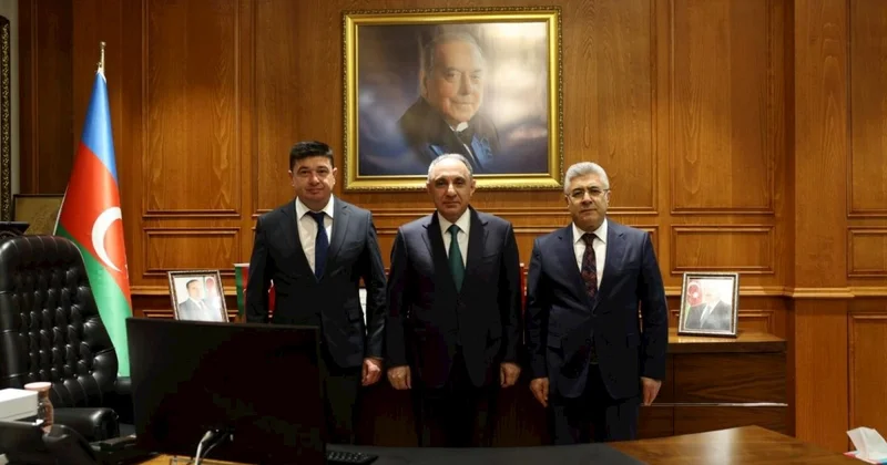 Kamran Əliyev Qarsda görüşlər keçirib FOTOLAR