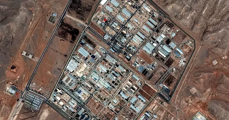 Трамп: США отслеживают иранские ядерные объекты через спутники и намерены утилизировать уран