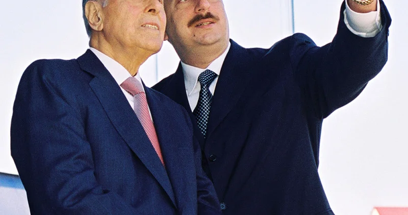 Tarixi yaradan və yaşadan LİDER TƏHLİL
