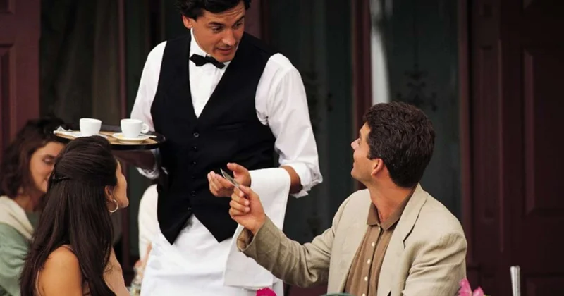 Bakıda restoranda şok hesab: xiyarın biri 3 manata, pomidor 4 manata FOTO