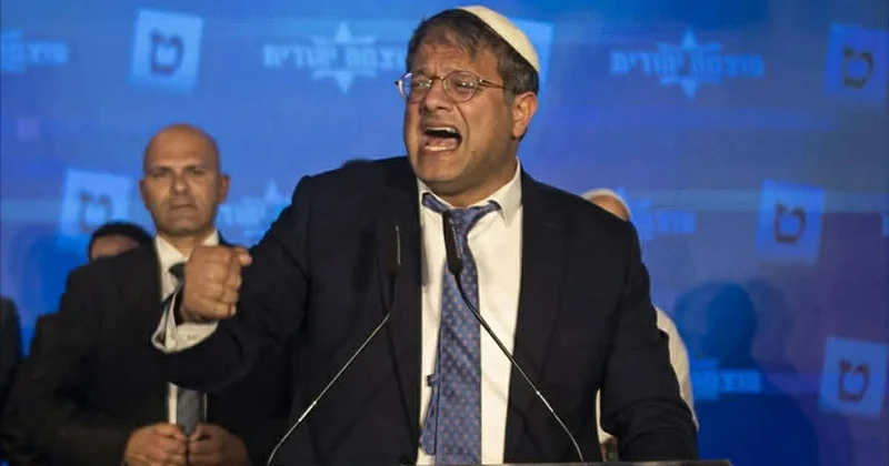 Səfirliyin tələbi naziri qəzəbləndirdi