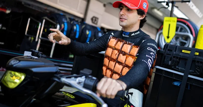 “Ferrari” gələcəyin ulduzunu yenidən F1 bolidində sınayacaq