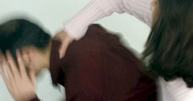 Arvadının onu döydüyünü deyərək polisə müraciət etdi