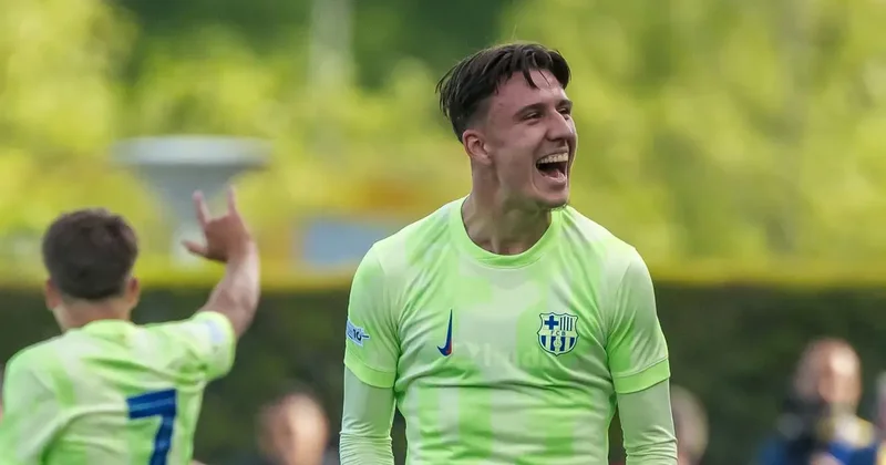 Barselonanın müdafiəçisi Fiorentinaya keçib