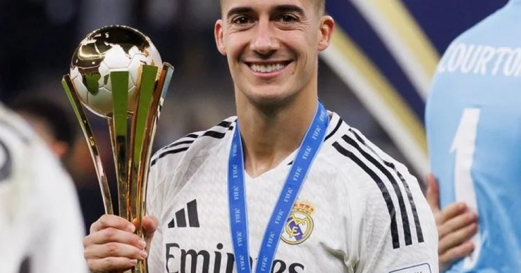 İspaniyalı futbolçu Real dan getdi RƏSMİ