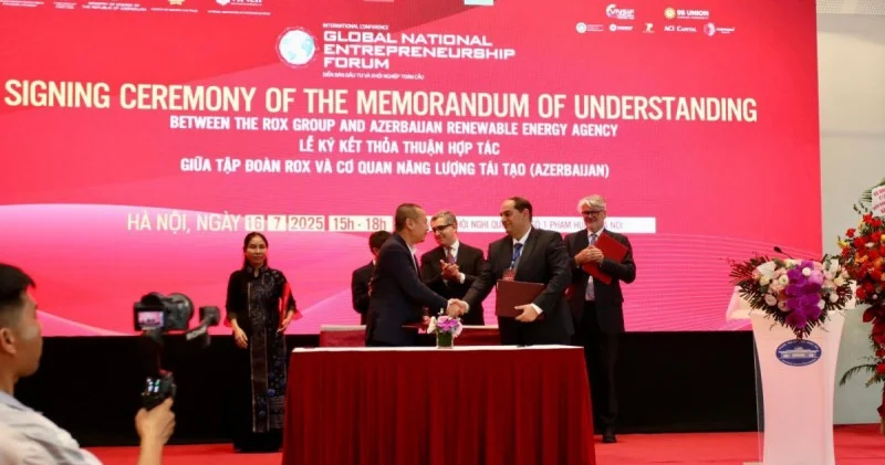 Azərbaycanla Vyetnam arasında beş əməkdaşlıq sənədi imzalanıb