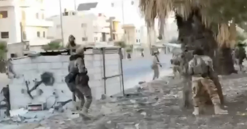 Напали на сирийских военных видео