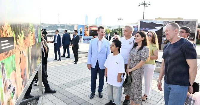 Leyla Əliyeva Azərbaycanda təbiətin mühafizəsinin 100 illiyinə həsr olunmuş fotosərginin açılışında iştirak ed