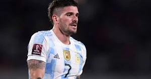 Argentina millisinin ulduzu Messi ilə komanda yoldaşı olacaq