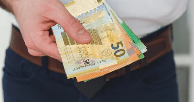Onlardan 500 manat icra ödənişi alınacaq