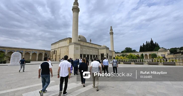 От Джума мечети до Пирсаат Баба: в Шамахы организован медиатур для журналистов