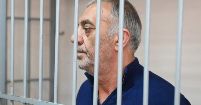 Jurnalist Seyfəddin Hüseynlinin qardaşının həbs müddəti UZADILDI
