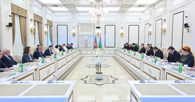 Азербайджан и Туркменистан обсудили сотрудничество в ряде сфер (ФОТО)