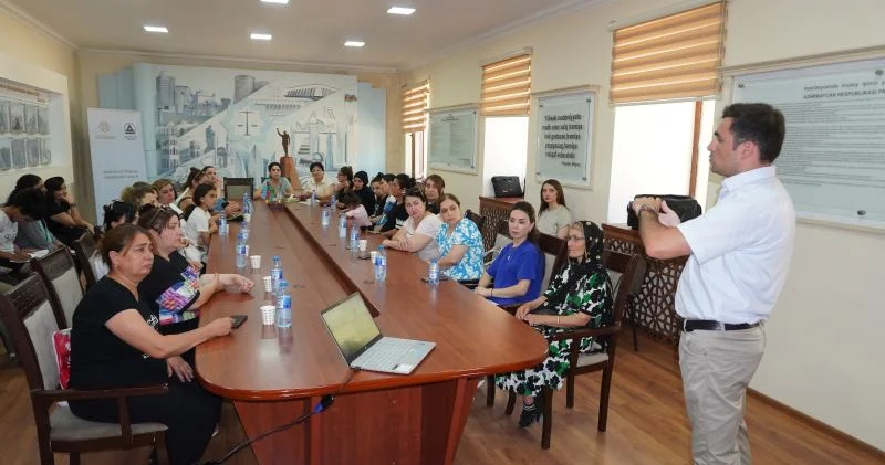 Salyanda qadınlara hüquqi yardımla bağlı layihə həyata keçirildi