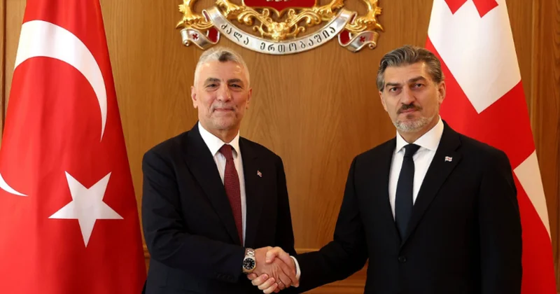Kavelaşvili: Gürcüstan bölgədə sülhün təşviqinə sadiqdir
