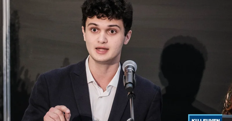 KU Leuven Universitetini 20 yaşlı azərbaycanlı gənc fərqlənmə diplomu ilə bitirib