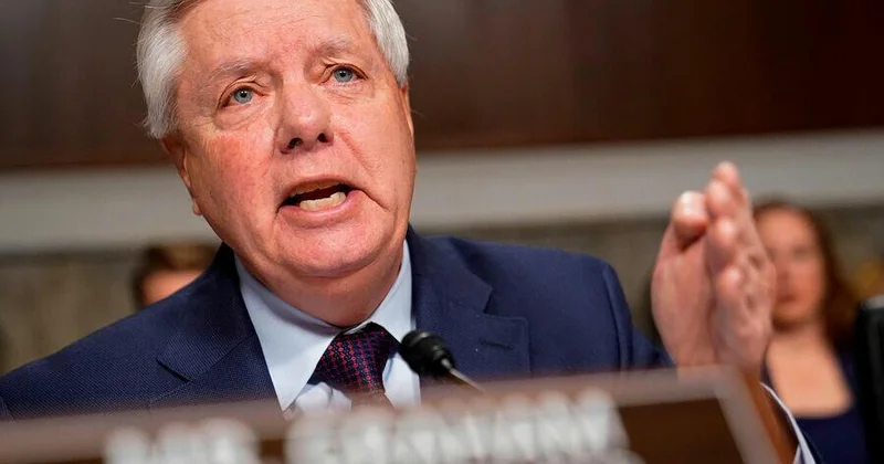 “PUTİN 51 ci GÜN NƏ OLACAĞINI BİLMƏK İSTƏYİRSƏ...” Amerikalı senator Kremli İranın aqibəti ilə təhdid etdi