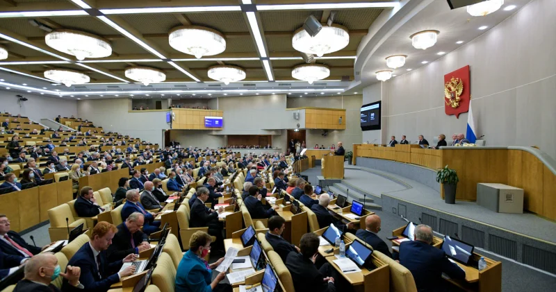 Duma Rusiya Ermənistan Universitetinə dair sazişi təsdiqlədi