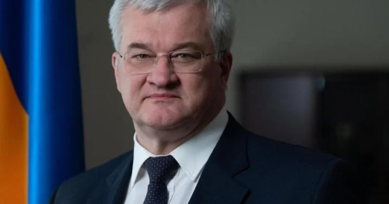 Andrey Sibiqa: Zelenski Putinlə Ankarada görüşməyə hazırdır