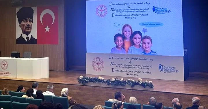 Azərbaycanlı alimlərin iki elmi araşdırması Avropa Pediatriya Assosiasiyasının konqresində təqdim edilib