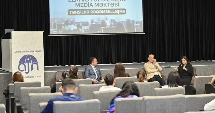 “Təhsildə rəqəmsallaşma” mövzusunda ilk təlim müzakirə sessiyası KEÇİRİLDİ