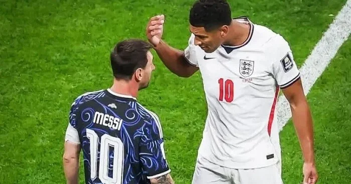 "Ronaldo səndən yaxşıdır" dedi, Messi belə cavab verdi