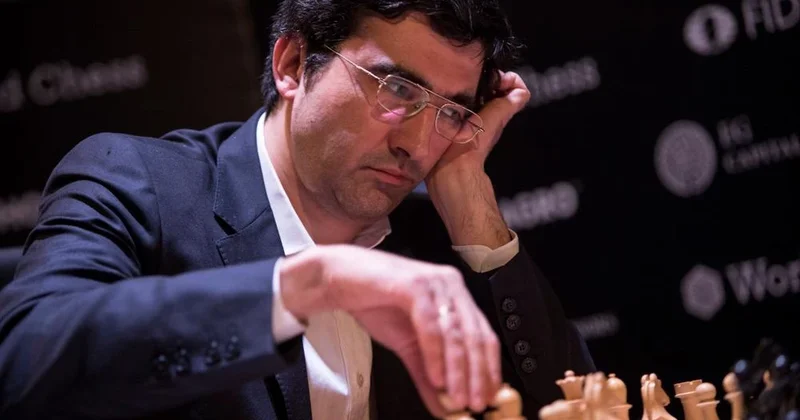 Kramnik FİDE nin onu turnirlərdən kənarlaşdırmaq qərarından CAS a şikayət edib