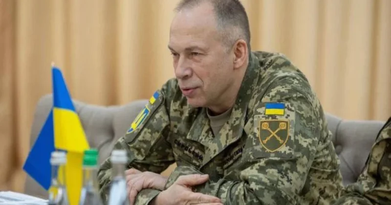 Сырский сделал первое заявление после конфликта с экс министром обороны