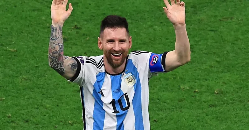 Messi İngiltərə üzərindəki qələbəni görün kimə həsr etdi KONKRET