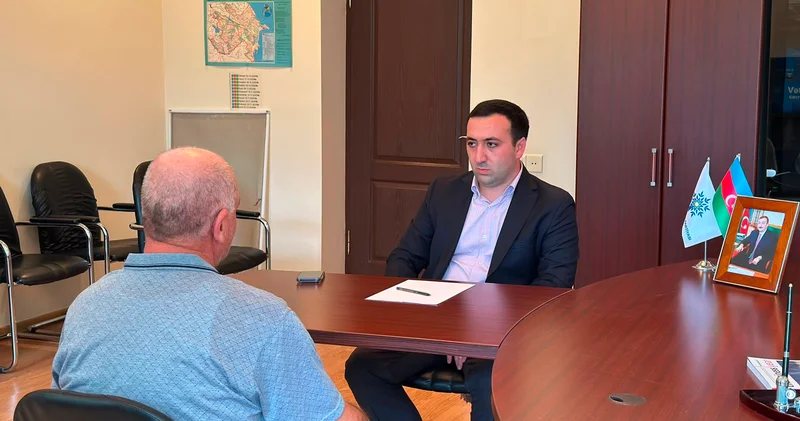 Mahir Süleymanlı Şabranda vətəndaşları qəbul edib