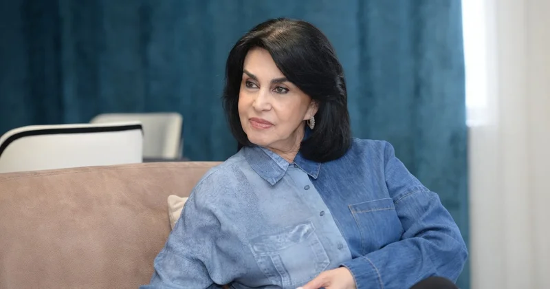 Xanım İsmayılqızı: “Biz məzun olduq!” FOTOLAR