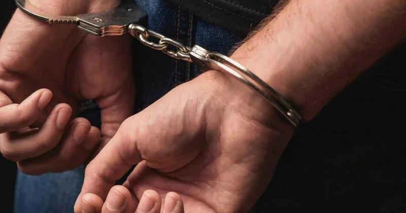 Qadınların fotolarını saxtalaşdıraraq şantaj edənlər saxlanılıblar