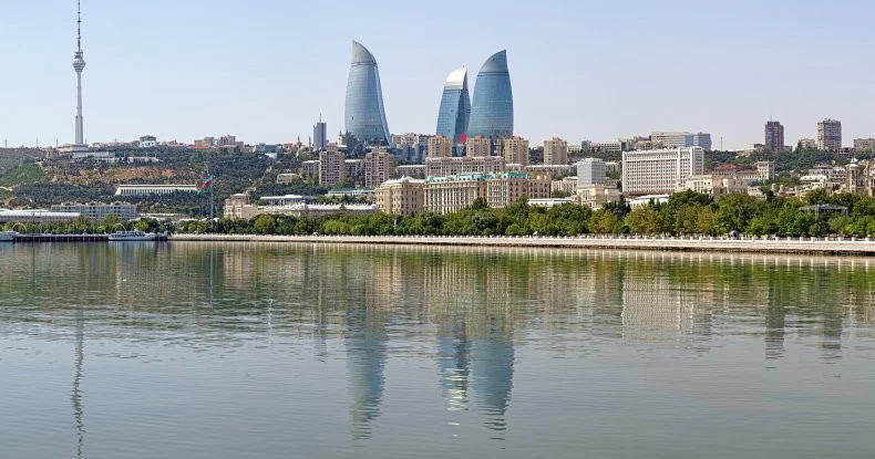 В воскресенье в Баку сухо и облачно ПРОГНОЗ ПОГОДЫ
